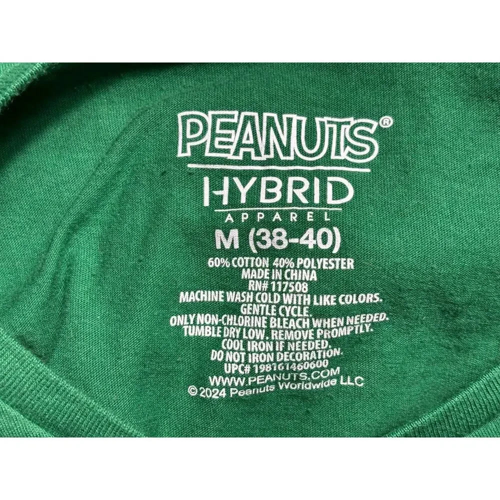 Peanuts Snoopy Christmas T-Shirt Mens Size M (38-40) Green 